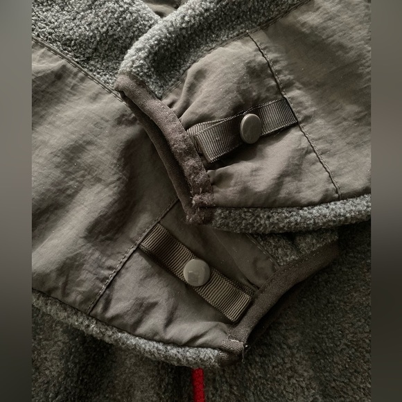 North Face Fleece Jacket - Picture 5 of 6